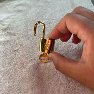 LV Lock & Key #300
